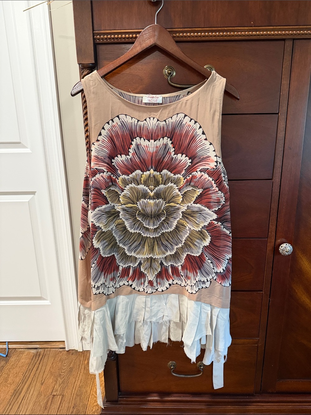 Twenty Easy Striped Top in Beige and Red